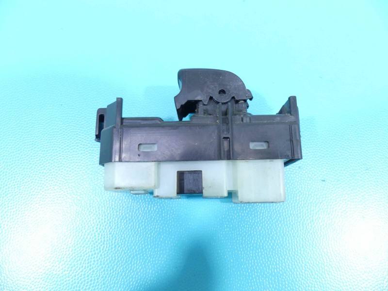 Блок кнопок склопідйомників Toyota Land Cruiser 84030-60020 — фото деталі 4