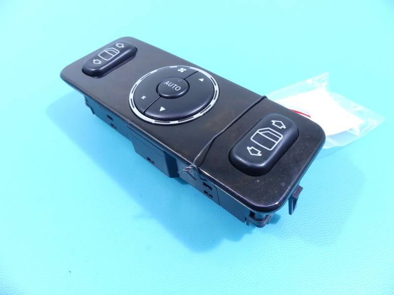 Блок кнопок склопідйомників Mercedes ML W163 A1638200426