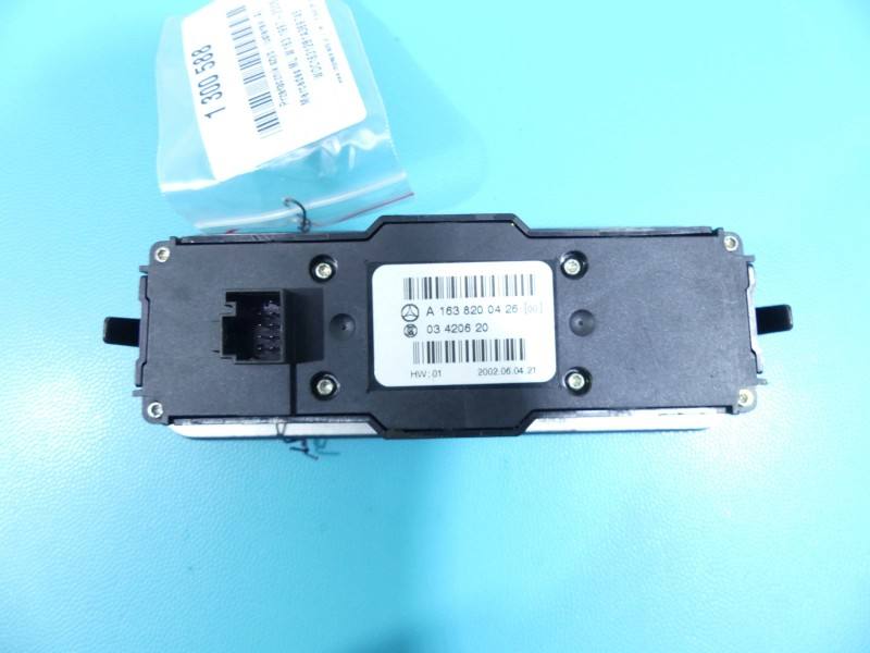 Блок кнопок склопідйомників Mercedes ML W163 A1638200426 — фото деталі 3