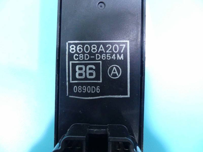 Блок кнопок склопідйомників Mitsubishi ASX 8608A207 — фото деталі 4