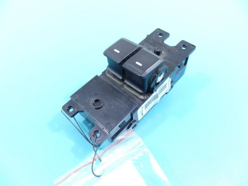 Блок кнопок склопідйомників Hyundai I20 93570-C8040