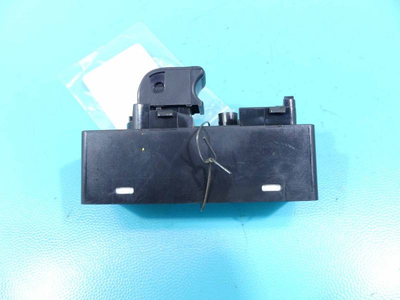 Блок кнопок склопідйомників Mazda 3 5AB-00422A01 — фото деталі 3