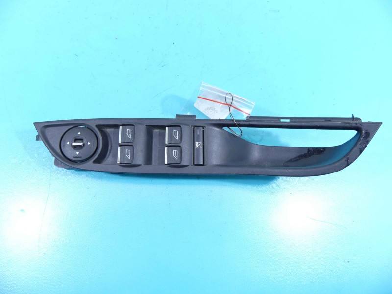 Блок кнопок стеклоподъемников Ford Focus AM5T-14A132-AB — фото детали 2