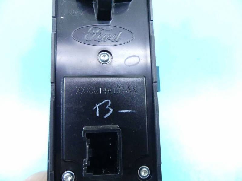 Блок кнопок стеклоподъемников Ford Focus AM5T-14A132-AB — фото детали 5