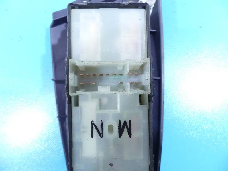 Блок кнопок стеклоподъемников Nissan Almera — фото детали 4