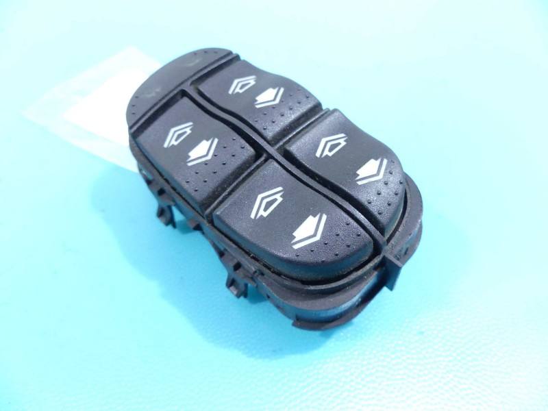 Блок кнопок стеклоподъемников Ford Focus 98AB14A132DE