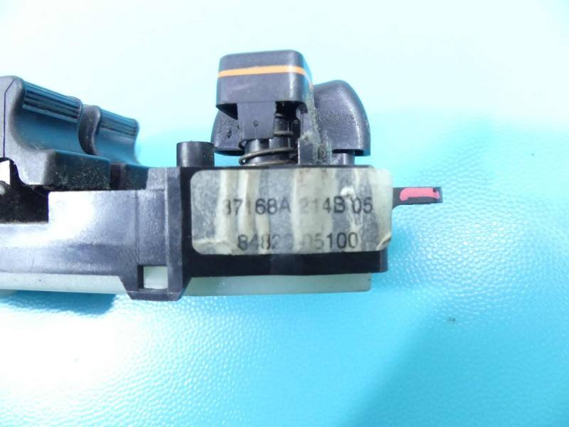 Блок кнопок склопідйомників Toyota Avensis T25 84802-05210-B0 — фото деталі 4