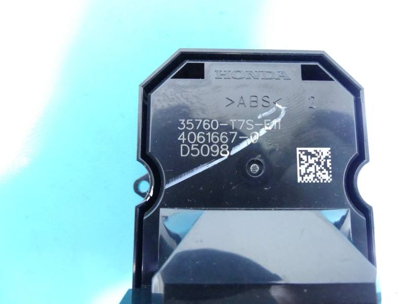 Блок кнопок склопідйомників Honda HR-V 35760-T7S-E11 — фото деталі 4