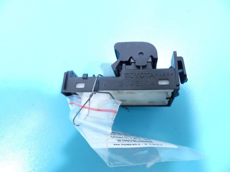 Блок кнопок склопідйомників Citroen C1 CZ114-0C80A — фото деталі 4