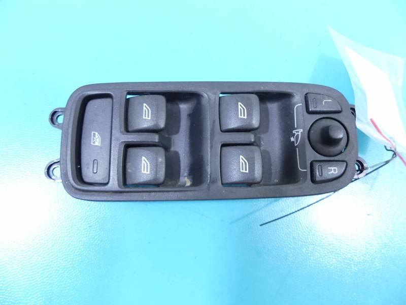 Блок кнопок склопідйомників Volvo V60 31343102 — фото деталі 2