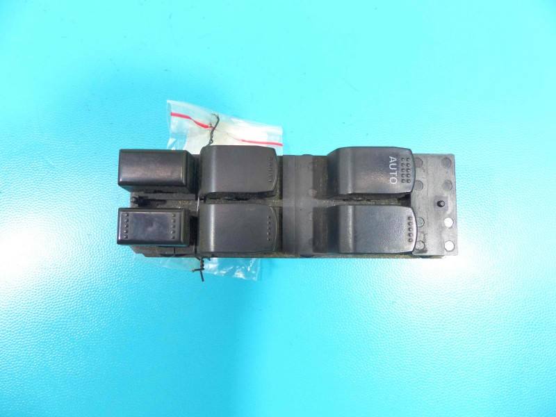 Блок кнопок стеклоподъемников Suzuki Swift 62J502866T — фото детали 2