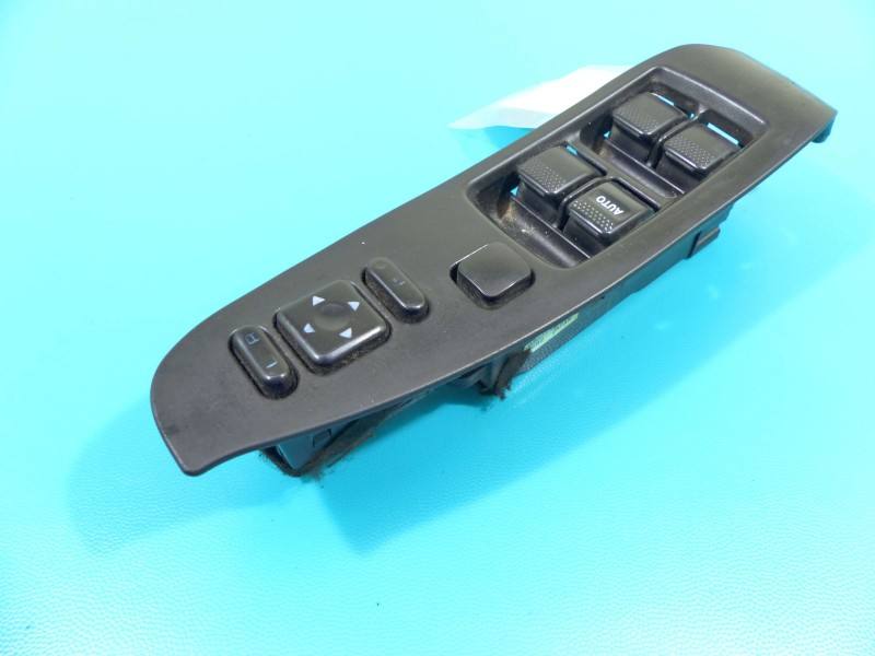 Блок кнопок стеклоподъемников Subaru Legacy 83071AE022