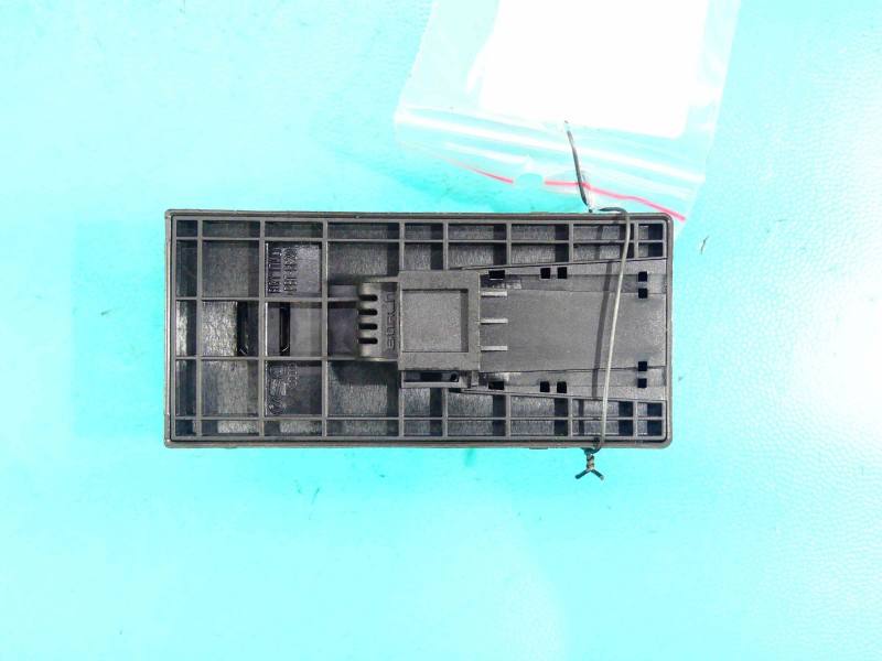 Блок кнопок склопідйомників Audi A4 B8 8K0959851D — фото деталі 4