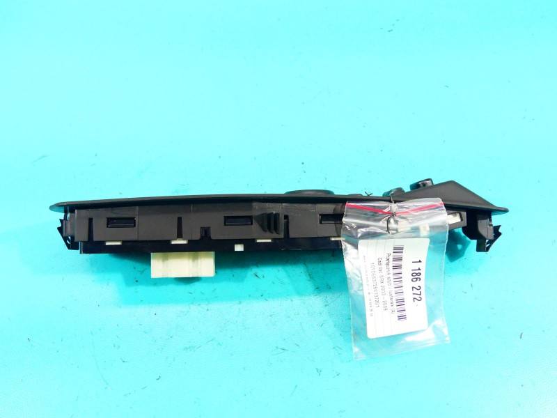 Блок кнопок склопідйомників Cadillac SRX 10363780 — фото деталі 6