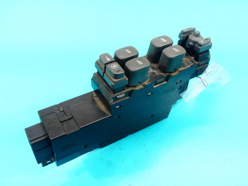 Блок кнопок склопідйомників Volvo S80 9467626