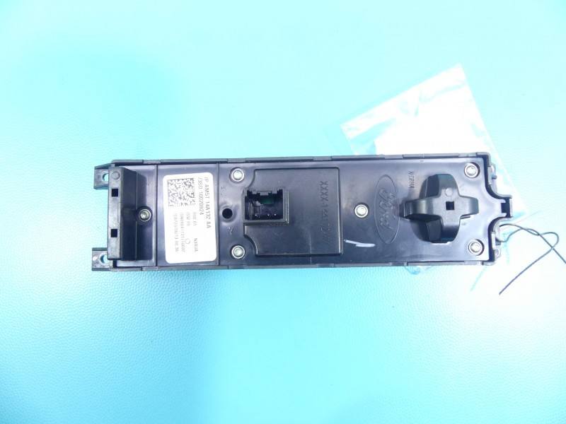 Блок кнопок склопідйомників Ford B-Max AM5T-14A132-AA — фото деталі 3
