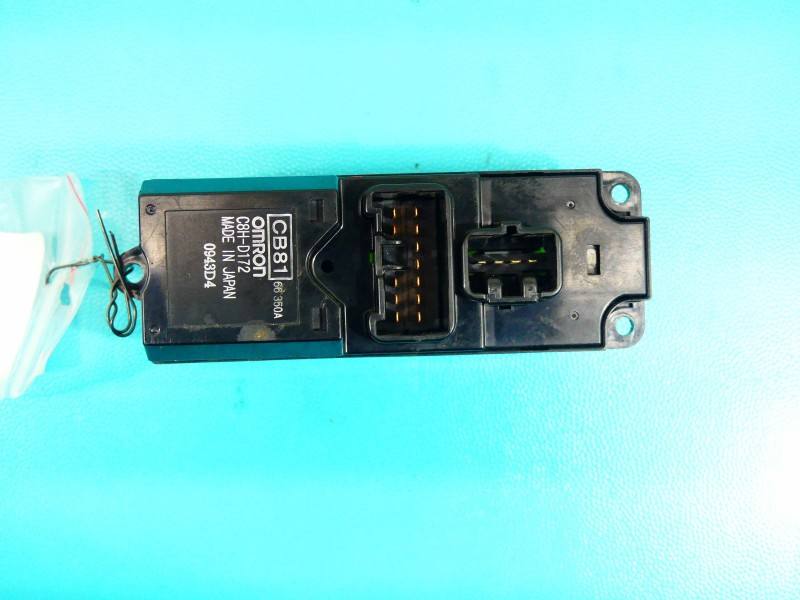 Блок кнопок стеклоподъемников Mazda Premacy C8H-D172 — фото детали 4