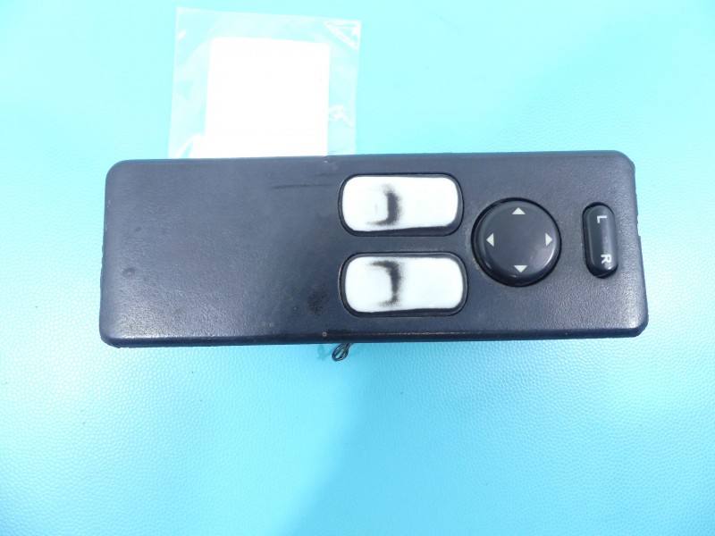 Блок кнопок стеклоподъемников Mercedes Vito A0045459207