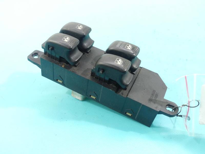 Блок кнопок склопідйомників Hyundai Santa Fe 93570-26100
