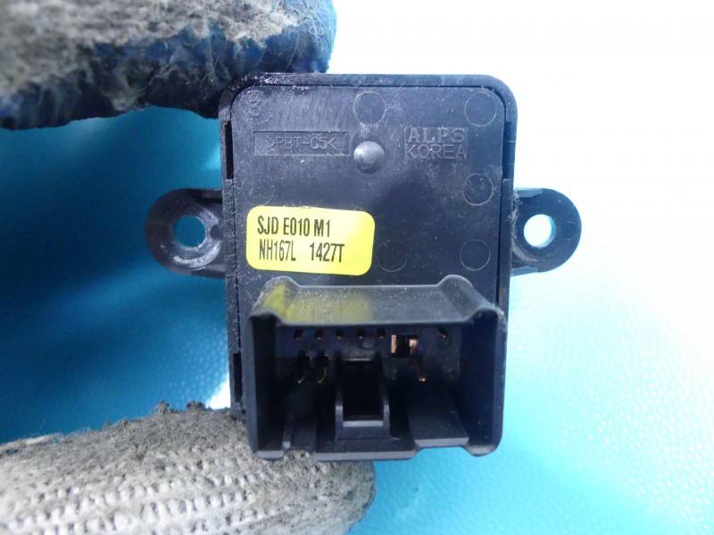 Блок кнопок склопідйомників Honda FR-V SJDE010M1 — фото деталі 4