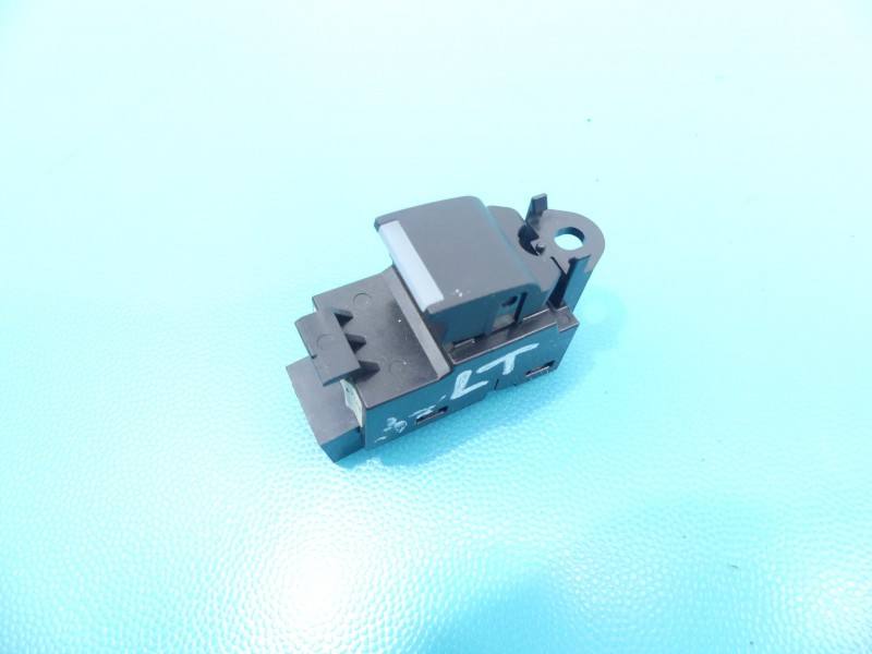Блок кнопок склопідйомників Land Rover Discovery FK72-14717-AB