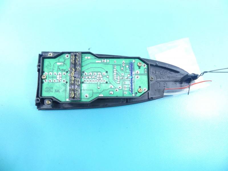 Блок кнопок склопідйомників Honda Stream — фото деталі 3