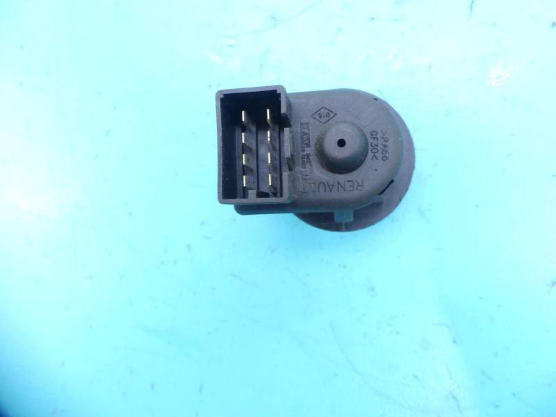 Блок кнопок склопідйомників Renault Laguna 8200002442A — фото деталі 2