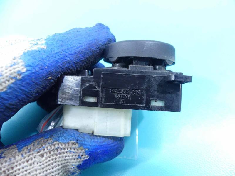 Блок кнопок склопідйомників Hyundai Accent 202005064 — фото деталі 4
