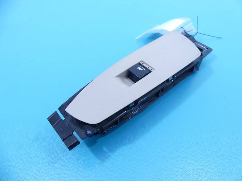 Блок кнопок склопідйомників BMW 7 F01 9163525-02
