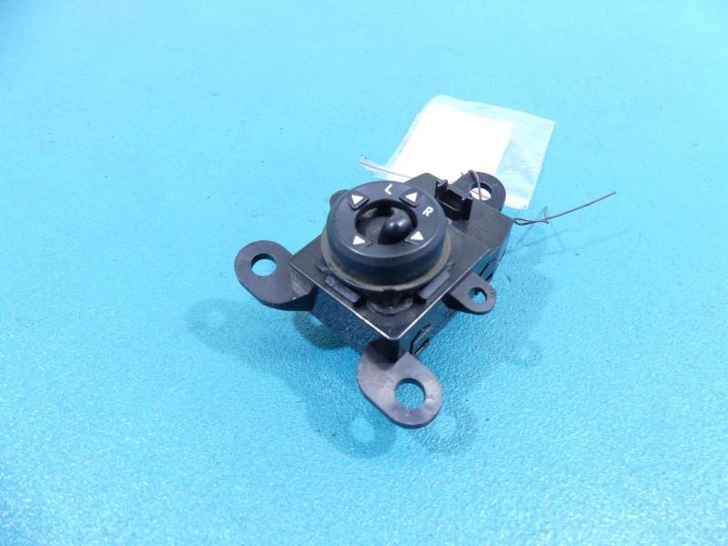 Блок кнопок стеклоподъемников Hyundai Veloster 299103336