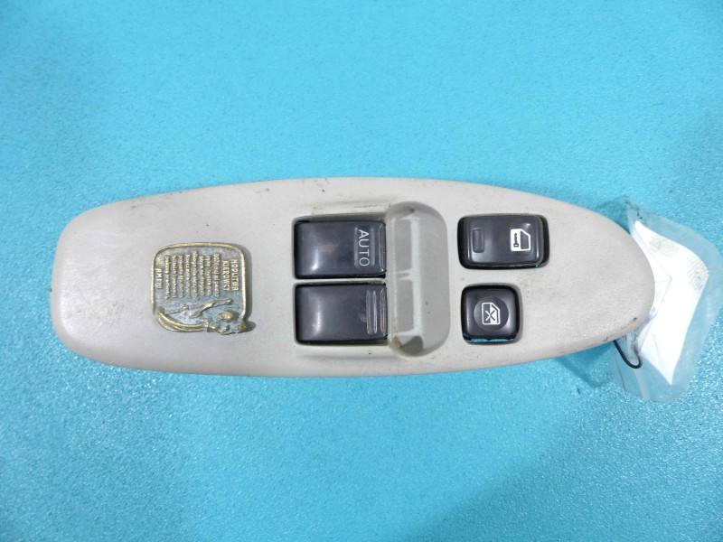 Блок кнопок стеклоподъемников Nissan Almera