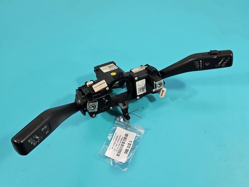 Тубус підрульовий блок перемикачів Volkswagen Scirocco 5K0953521BM