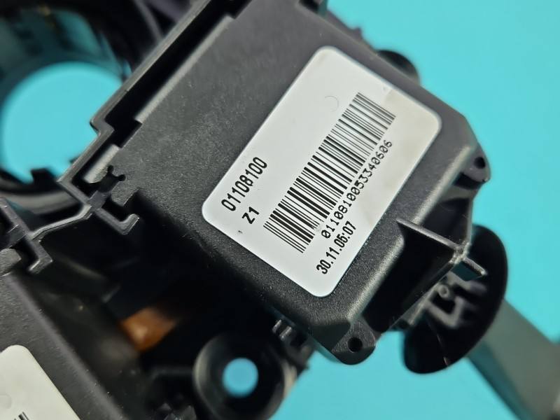 Тубус підрульовий блок перемикачів BMW 1 E87 01308100 — фото деталі 9