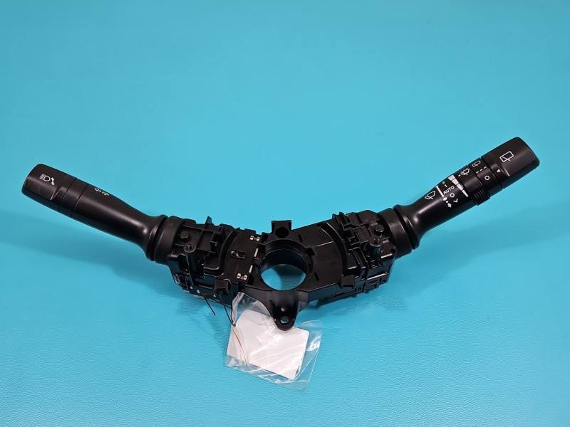Тубус підрульовий блок перемикачів Hyundai I40 3753MA-2211