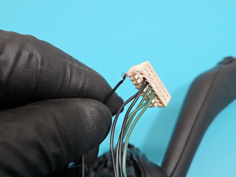 Тубус підрульовий блок перемикачів Volkswagen Golf 6 5K0953513M — фото деталі 5
