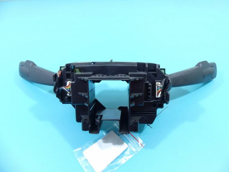 Тубус підрульовий блок перемикачів Volvo S60 31264164 — фото деталі 7