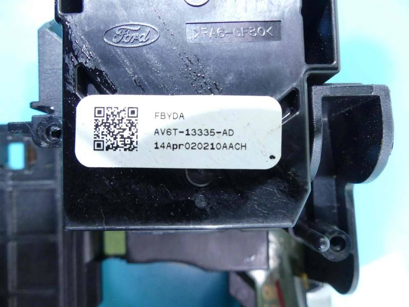 Тубус підрульовий блок перемикачів Ford Focus AV6T-17A553-AE — фото деталі 3