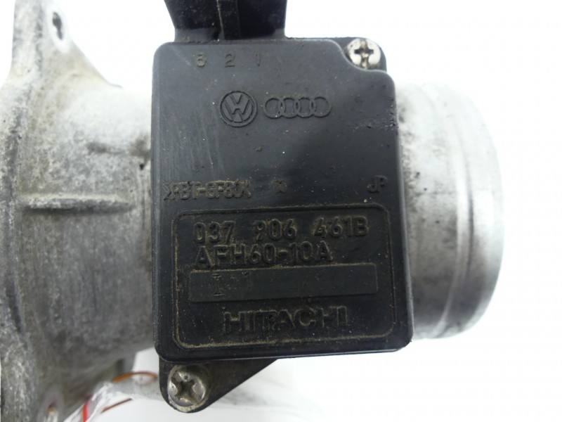 ДМРВ Витратомір повітря Audi A4 B5