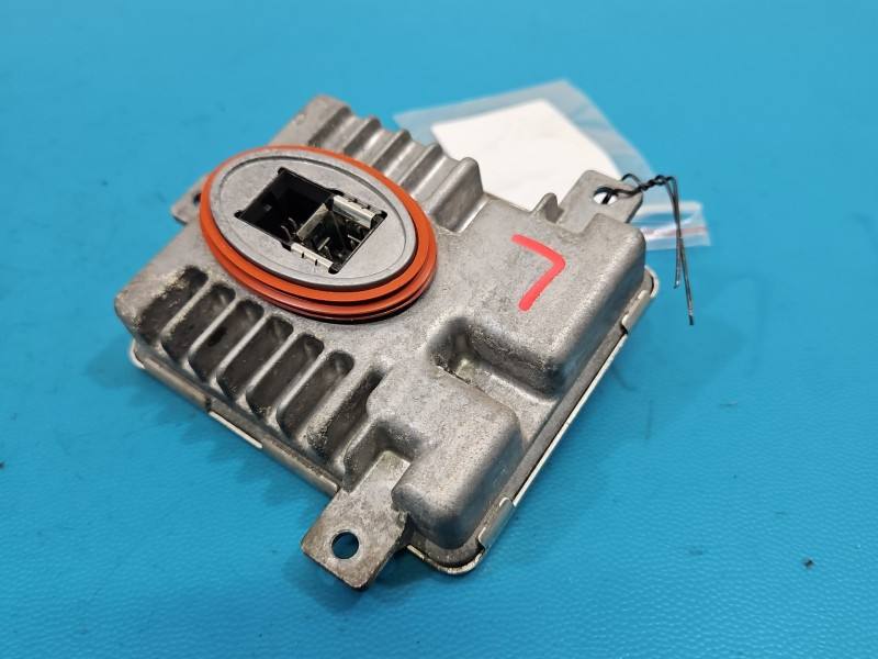 Блок розпалу ксенону BMW 5 F10 7237647