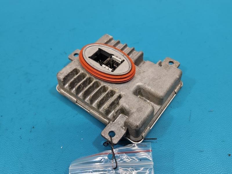 Блок розпалу ксенону BMW 5 F10 7237647