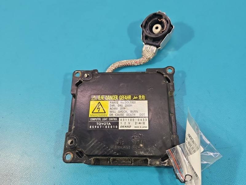 Блок розпалу ксенону Lexus RX 85967-0E010