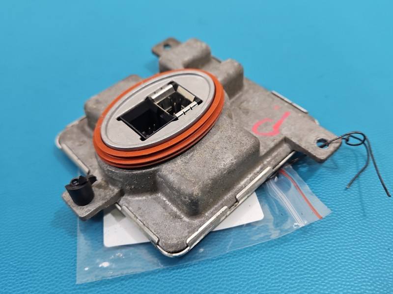 Блок розпалу ксенону BMW 5 F10 7318327