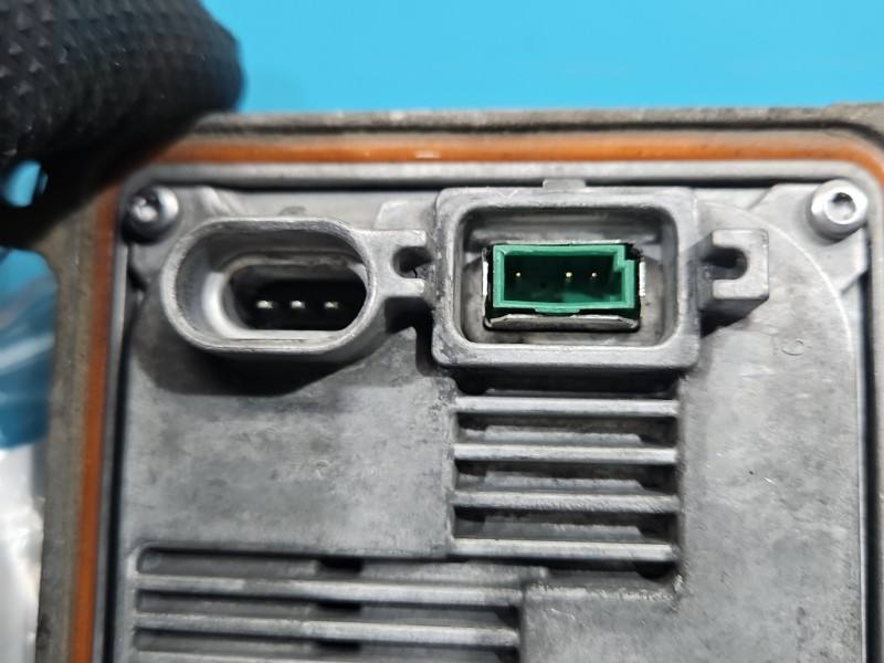Блок розжига ксенона Hyundai Ix35 A71154400DG — фото детали 3