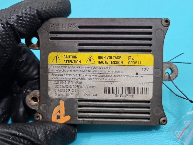 Блок розжига ксенона Ford Focus 1459137001 — фото детали 4