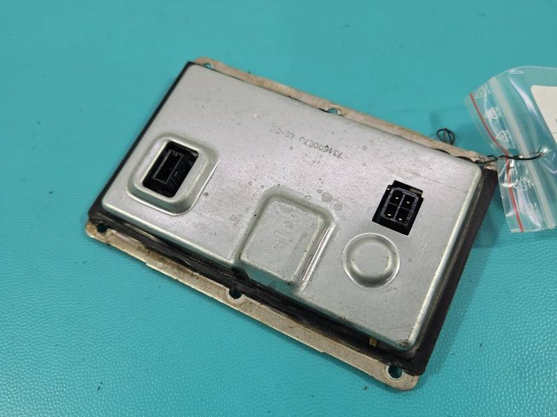 Блок розпалу ксенону Volkswagen Passat B6 73010157F