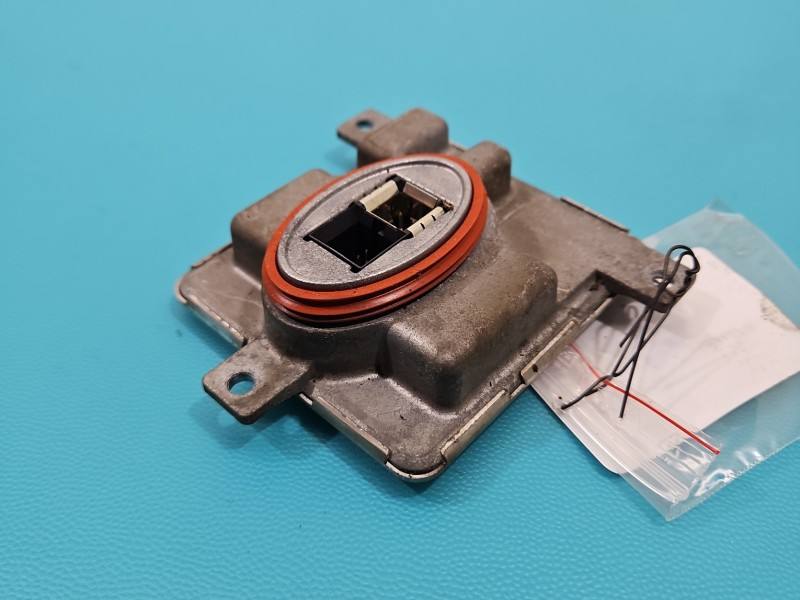 Блок розпалу ксенону BMW 5 F10 7318327