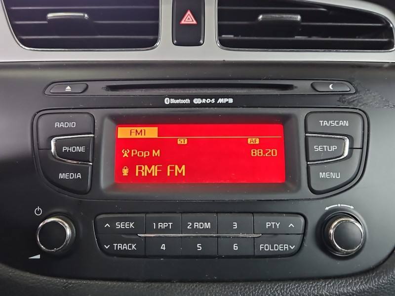 Штатная магнитола радио Kia Ceed AC110A2EE