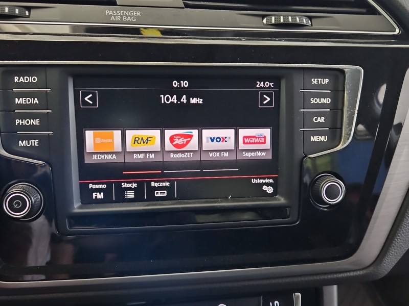 Штатная магнитола радио Volkswagen Touran 3G0919605