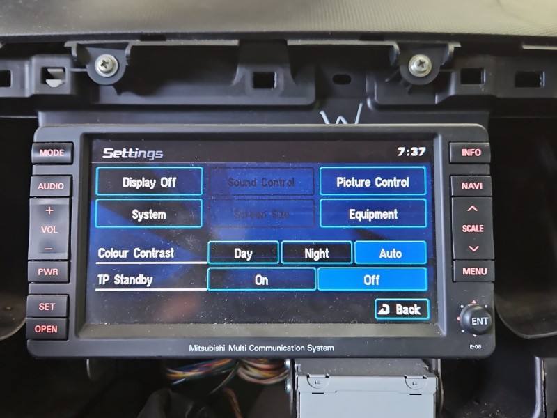 Штатна магнітола радіо Mitsubishi Outlander 261EM-07AIR5