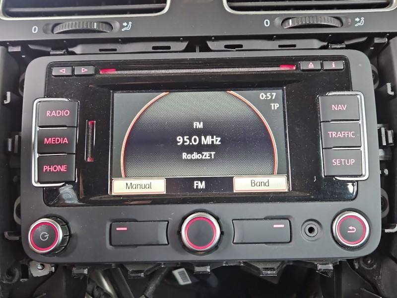 Штатна магнітола радіо Volkswagen Golf 6 3C0035270B — фото деталі 3